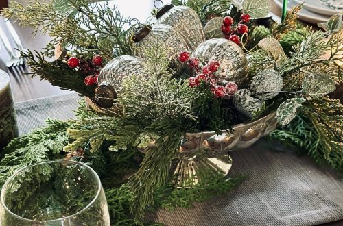 A Winter Tablescape!